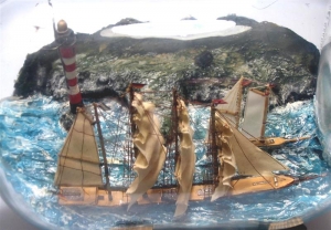 3 mast Ship and a 2 mast schooner